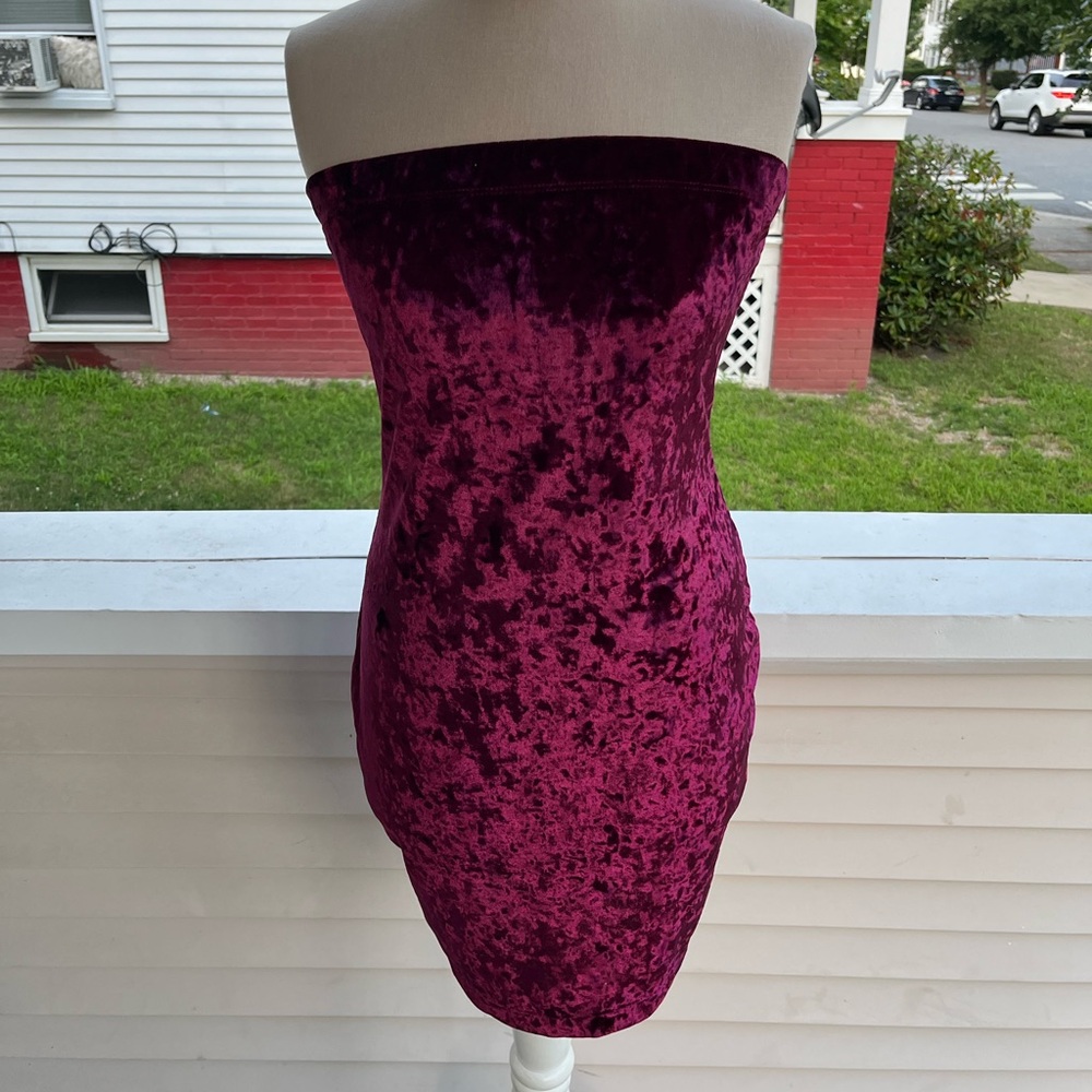 STEPS NY Ruby Red Crushed Velvet Strapless Bodycon Dress L Holiday Party VGUC